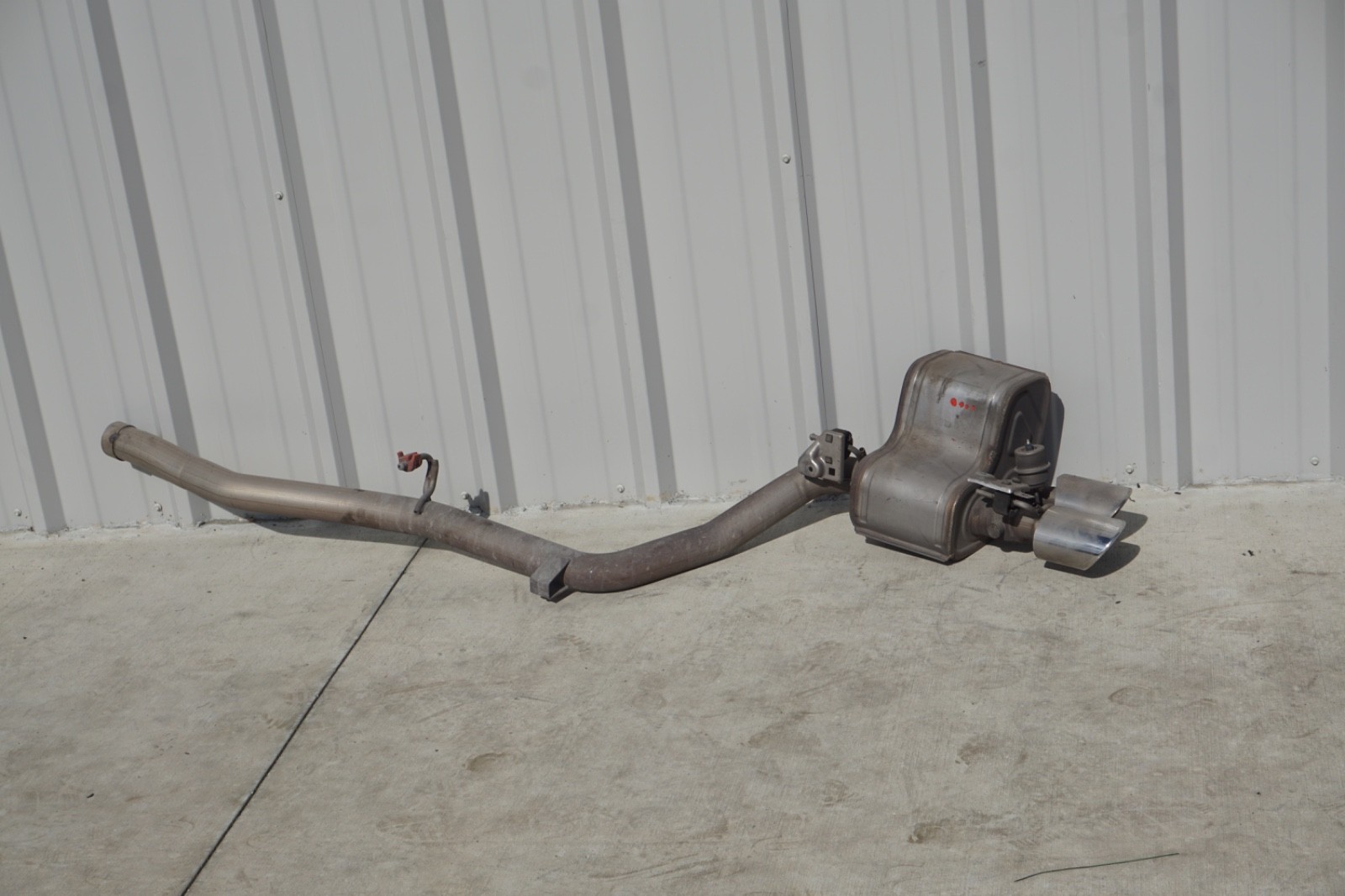 2014 - 2024 MASERATI GHIBLI 3.0L REAR EXHAUST SYSTEM RIGHT SIDE MUFFLER OEM