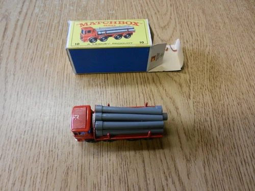 1966 Matchbox Lesney No. 10 Red Pipe Truck W/ Original Box Ex. Condition
