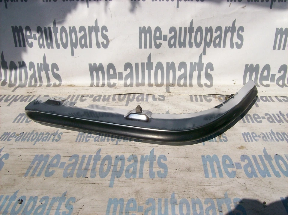 73-80 MERCEDES BENZ W116 PASAJERO DERECHO PARACHOQUES DELANTERO PARACHOQUES MOLDURA MOLDURA Foto 2 de 4