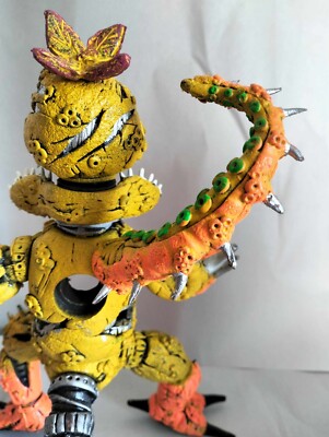 TWISTED SPIDER CHICA Figure Five Nights At Freddy's MEXICAN FIGURE