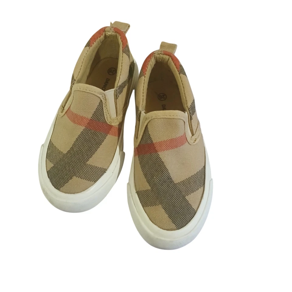 Tenis sin cordones a cuadros Dancing Taffy para niños pequeños talla 9,5 Foto 2 de 4