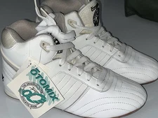 Otomix MF104 Bodybuilding Shoe MENS 7.5 & FEMALE 9 NEW With Tags White CrossFit