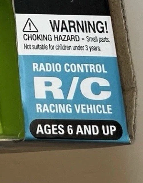 The Black Series 2019 Radio Controlled R/C Transforming Robot 27 MHz damage box - Image 3 of 4