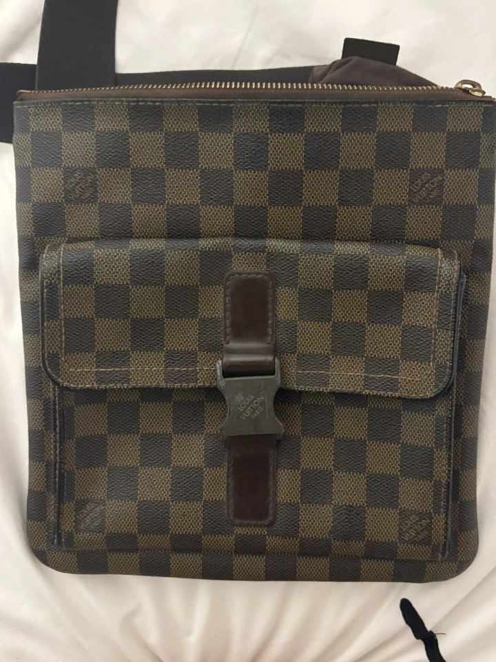 sacoche louis vuitton homme - Photo 1/4