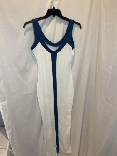 Micas NWT Maxi Dress Size Medium Color Contrast