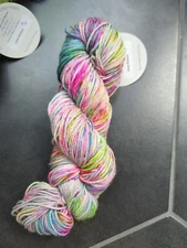 Single Skein Baah Shasta 💯 SW Merino 200yds Per 100g Worsted Love Potion 