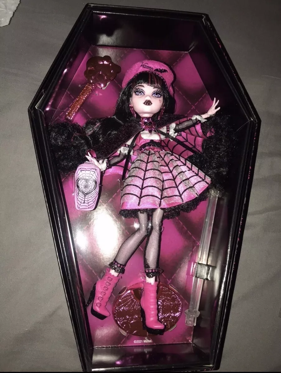 Monster High Draculaura Haunt Couture doll