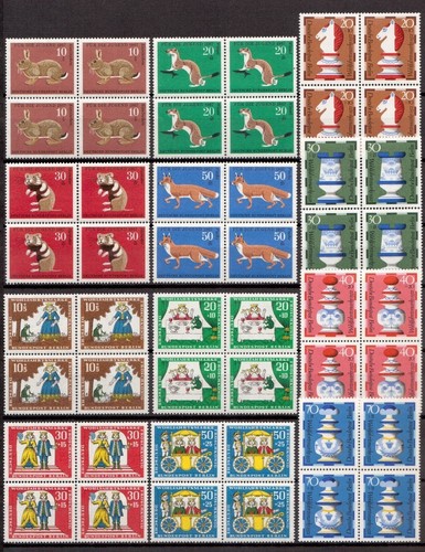 13US0003) WEST GERMAN BERLIN - 35 DIFFERENT STAMPS IN BLOCK OF 4 MNH, 140 STAMPS - Picture 1 of 3