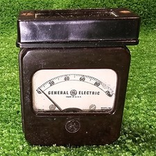 VINTAGE GENERAL ELECTRIC INDUSTRIAL LIGHT METER MEASURES FOOT CANDLES