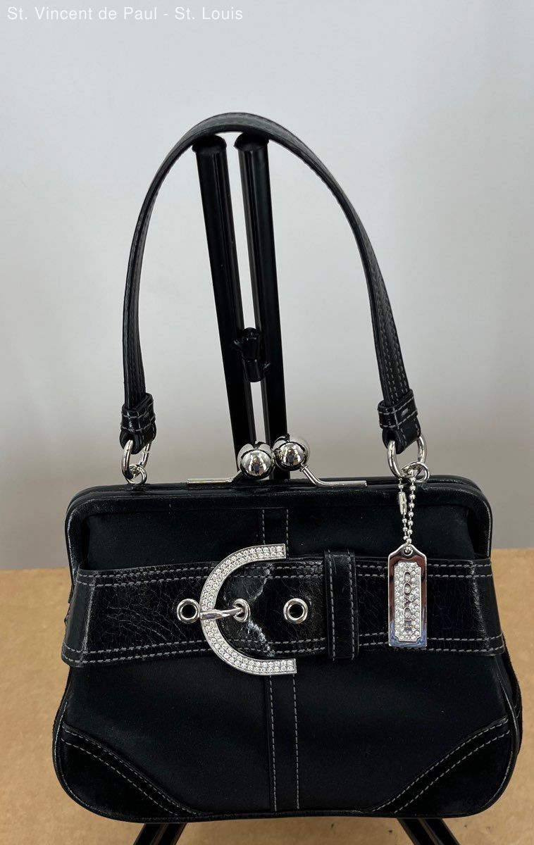 SMALL Vintage Coach Rhinestone Belted Kisslock Leather Suede SMALL Vintage Coach Rhinestone Belted Kisslock Leather Suede