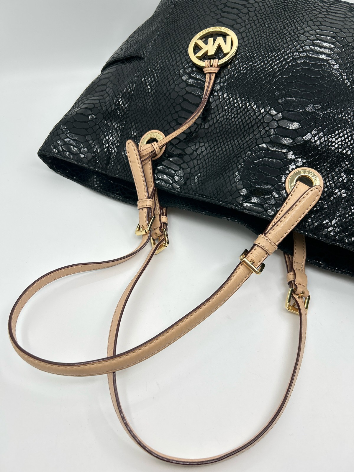 MICHAEL MICHAEL KORS Patent Embossed Python Jet S… - image 6