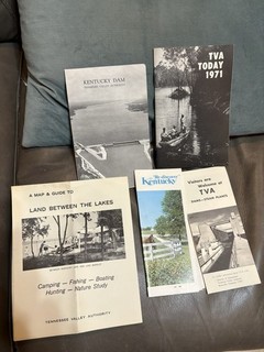 Tennessee Valley Authority 1971 Brochure Map Guide & Kentucky Lakes