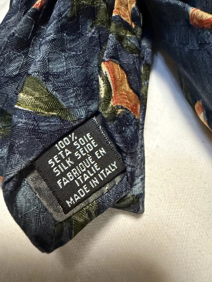 Ungaro Paris Tie Made in Italy 100% Silk Floral Blue Orange Designer Neckwear - Image 4 of 4