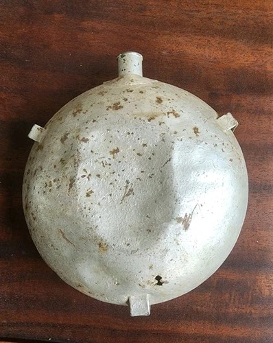 Civil War Era Smooth Side Tin Spout Original 1858 Model Canteen Battle Field