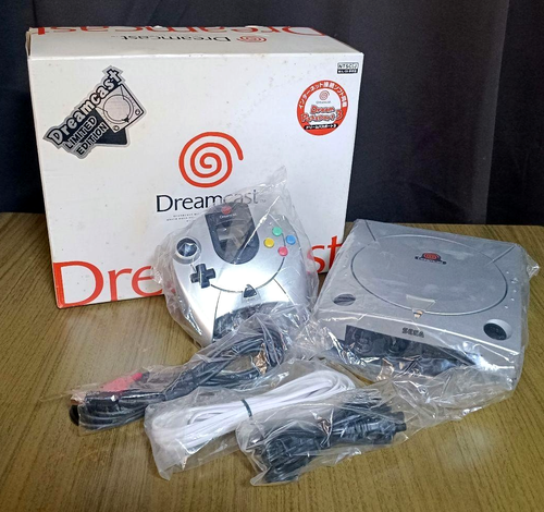 Sega Dreamcast Metallic Silver Versión Japón DC *COMPLETO - EXCELENTE ESTADO*