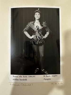 Photo theatre AUTOGRAPH ADELINA SCARABELLI Magic Flute Teatro Alla Scala 1984