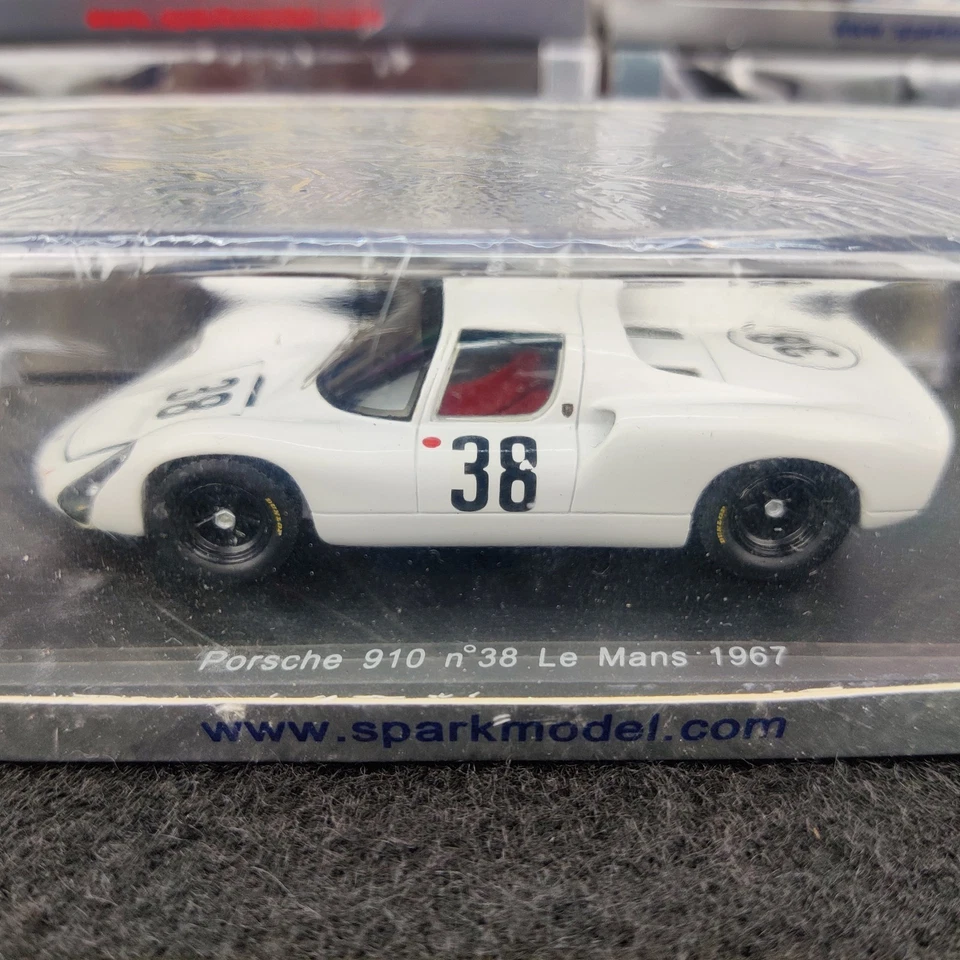 SPARK PORSCHE 910 #38 LE MNS 1967 J.NEERPASCH R.STOMMELEN 1:43 S3465 IN SCATOLA - Immagine 2 di 4