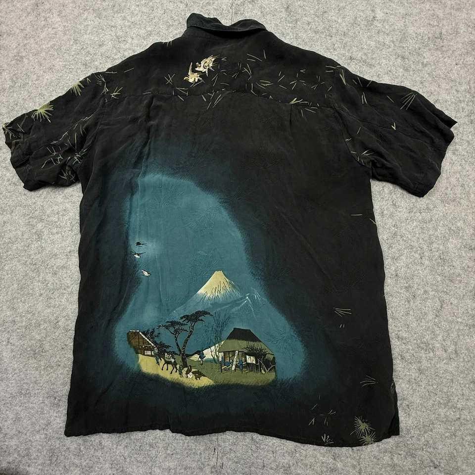 Citron Santa Monica Silk Shirt Asian Print Short Sleeve Vintage Village Birds - Image 2 of 4