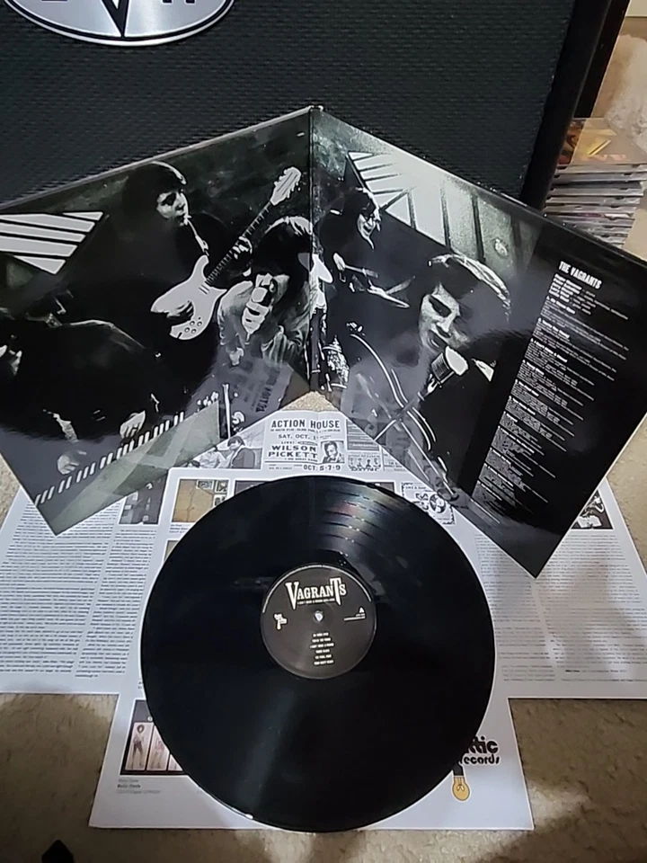Vagrants I Cant Make A Friend 1965-1968 Lp Vinyl 1st 2011 Press W/All Inserts NM Foto 4 de 4