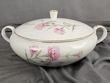 Royal Court Carnation Soup Tureen - Vegetable Bowl with Lid