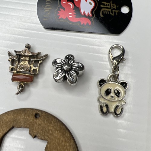 H4 Lot Asian pagoda panda blossom Africa dragon Wood Vintage retro pendant - Picture 4 of 5