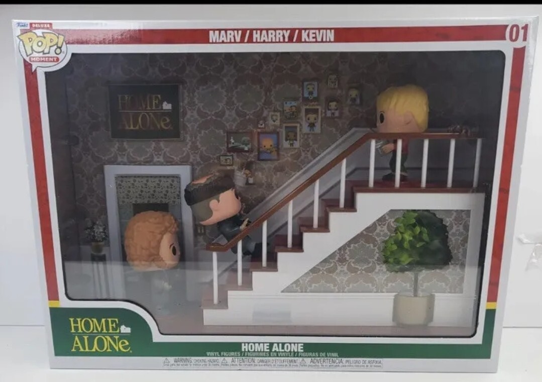 Deluxe Funko Pop! Moment Home Alone Marv/Harry/Kevin #01 Walmart