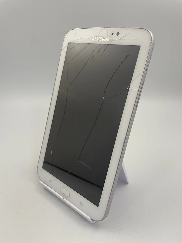 Samsung Galaxy Tab 3 SM-T210 White 7" 3MP Android Tablet Faulty Cracked #D - Image 4 of 4