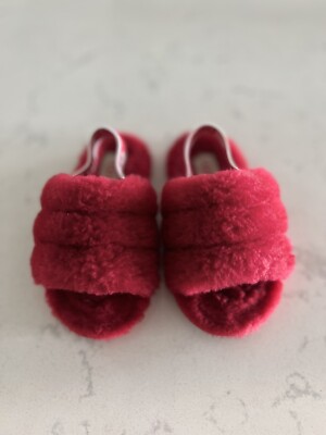 UGG Kids Fluff Yeah Red Slide Slippers Sz 9