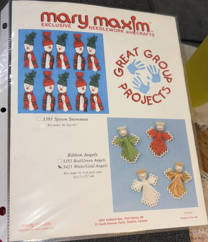 Vtg Rare Mary Maxim WHITE/GOLD ANGELS Needlepoint Pattern #5421 - Image 3 of 3