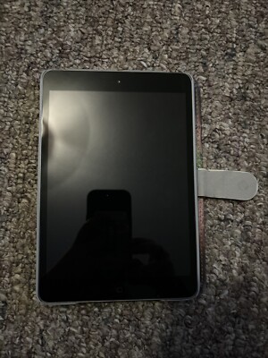 Apple iPad mini 1st Gen. 16GB, Wi-Fi, 7.9in - Space Gray Bundle(Case Included)