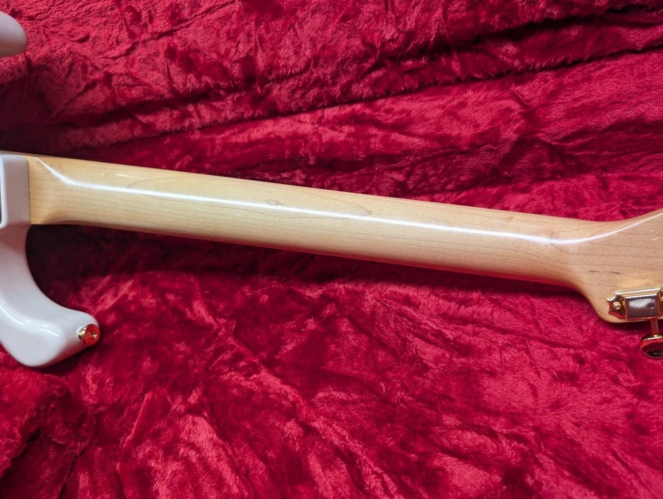 momose MC2-STD/M Blanco Rubio con Estuche Rígido USADO Foto 3 de 4