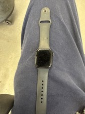 Apple Watch SE 2nd Gen GPS 40mm Midnight Aluminum Case Sport Band MNT73LL/A