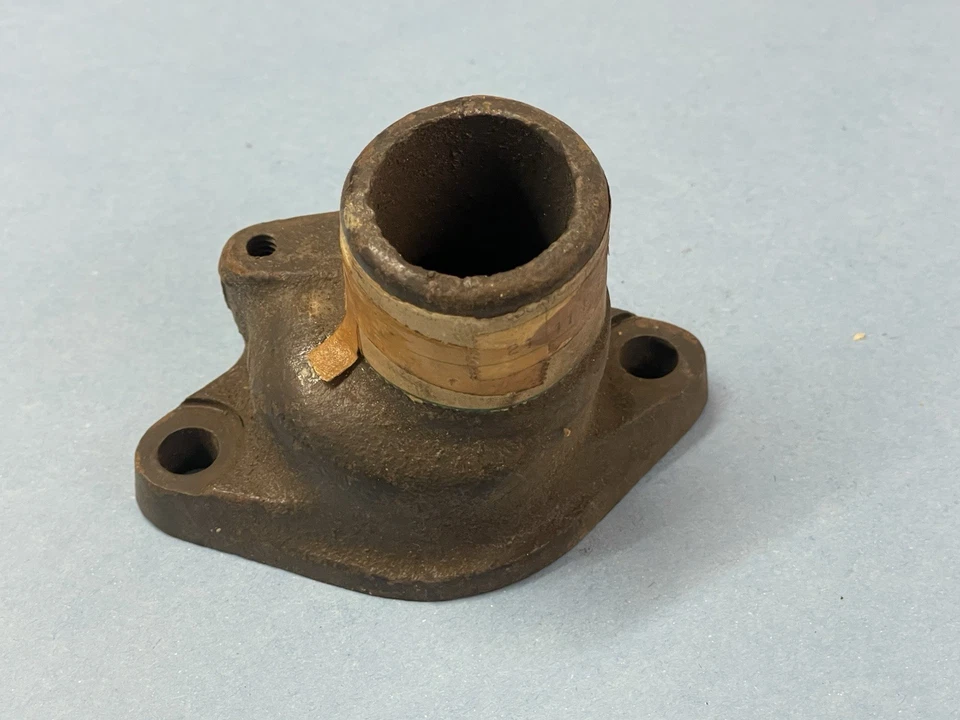 Camión Chevrolet GM 1954 1955 1956 1967 motor de 6 cilindros salida de agua 3836209 nos Foto 2 de 4