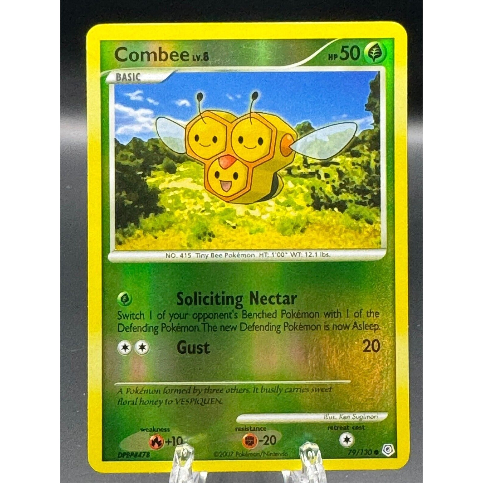 Combee 79/130 Reverse Holo Diamond & Pearl Pokémon TCG
