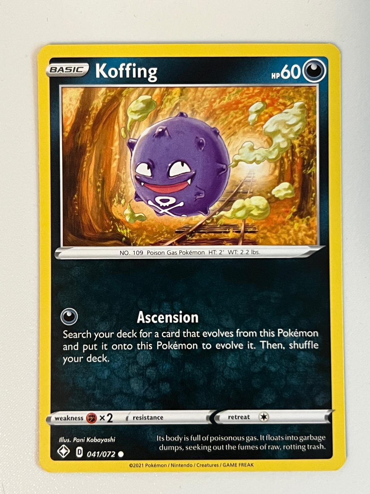 Koffing 041/072 Common Shining Fates Pokemon Near Mint