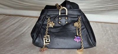 Versace for H&M Handtasche, Echtleder, Charms, schwarz