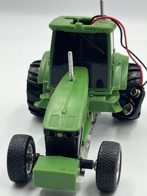 Custom  John Deere  Tractor RC STYLE SEE ALL AS IS FOR PARTS