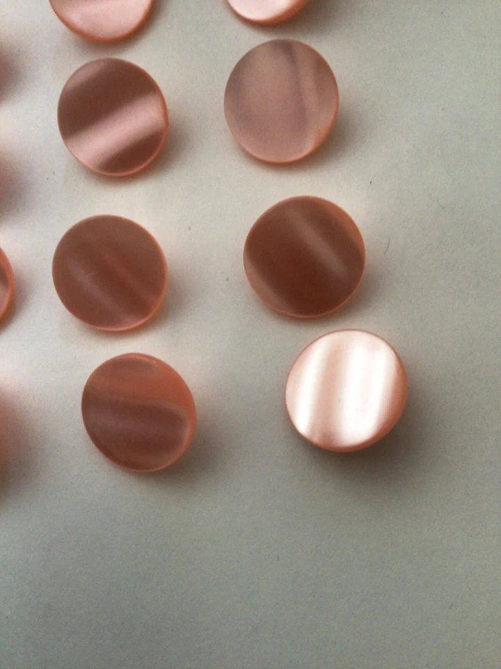 5/10/20/30 x 20mm Glossy Flat Top Peach Shank Buttons Sewing/Knitting/Crafts - Image 2 of 4