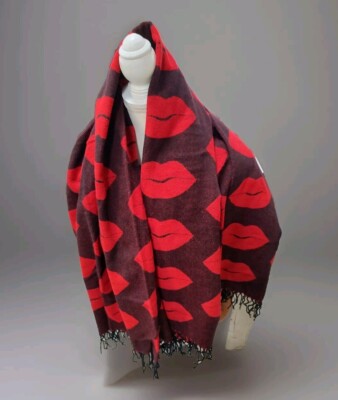 New Victoria's Secret KISS ME LIPS Soft Scarf Lipstick Red & Black Oversized