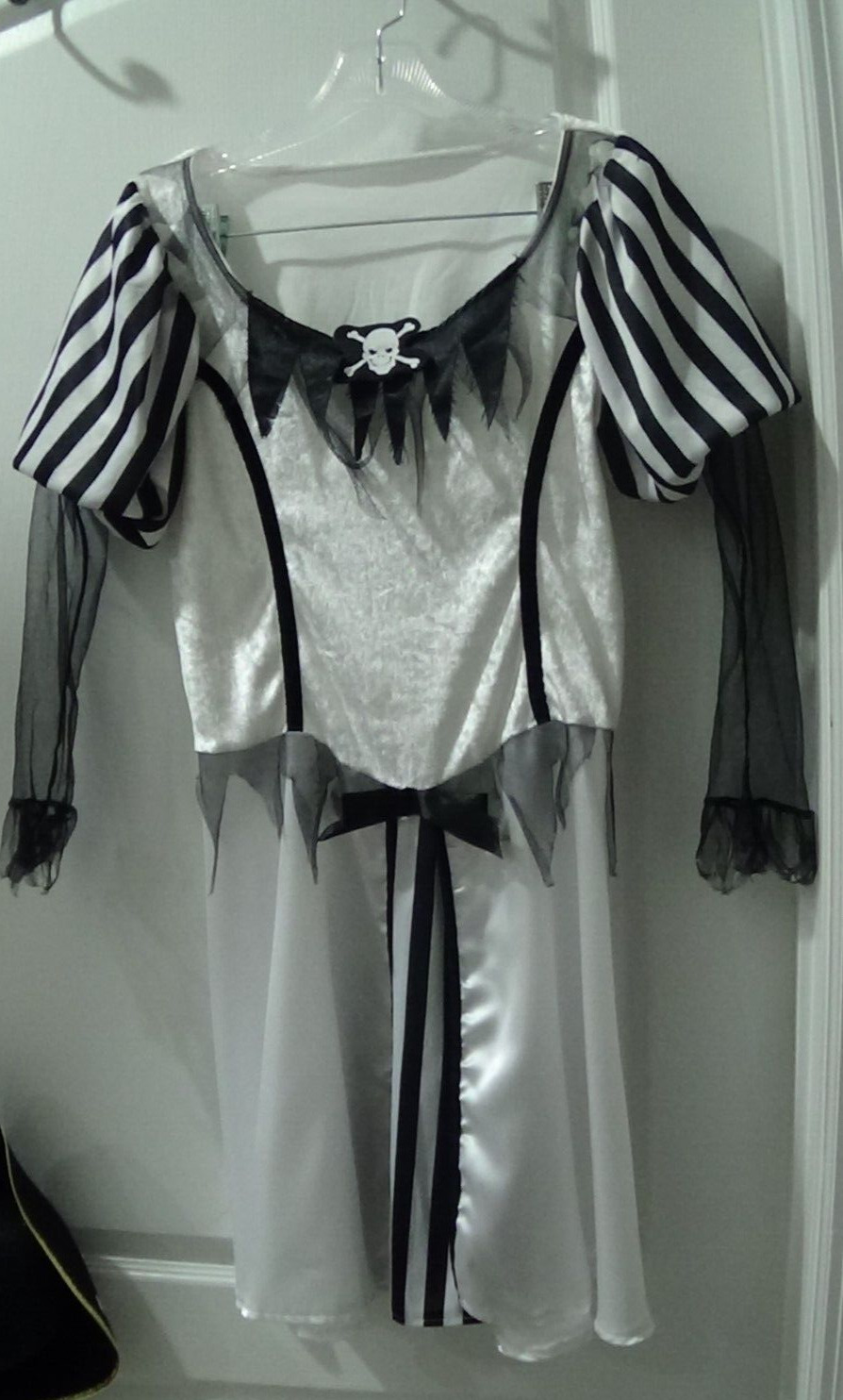 #346 Ladie's Women's Two-Piece Pirate Costume Hal… - image 2