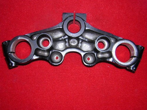 Early Yamaha RD250/350 ?? Top Crown/Yoke. Genuine Yamaha. New (b74) - Picture 2 of 2
