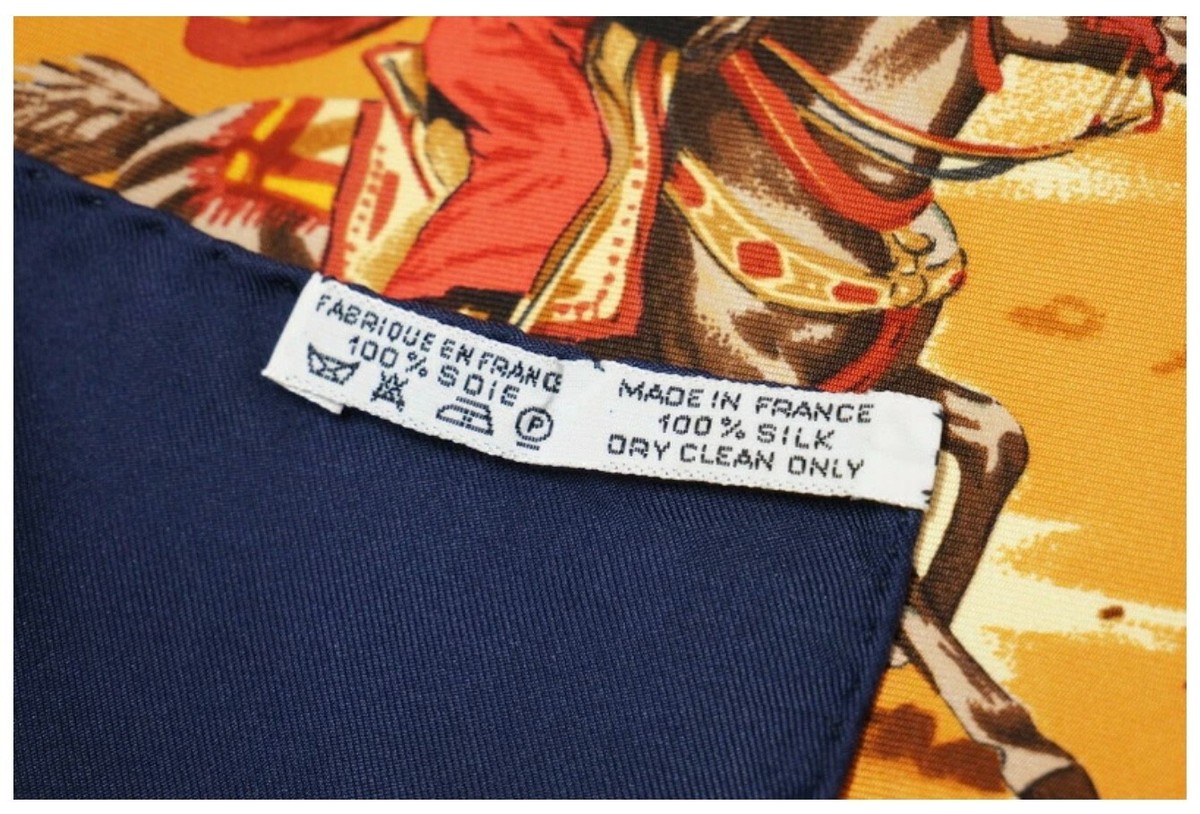 Hermès 、アフリカ動物柄 HERMES Carre Scarf 90 AFRICA Silk Navy Animal Jungle Made in