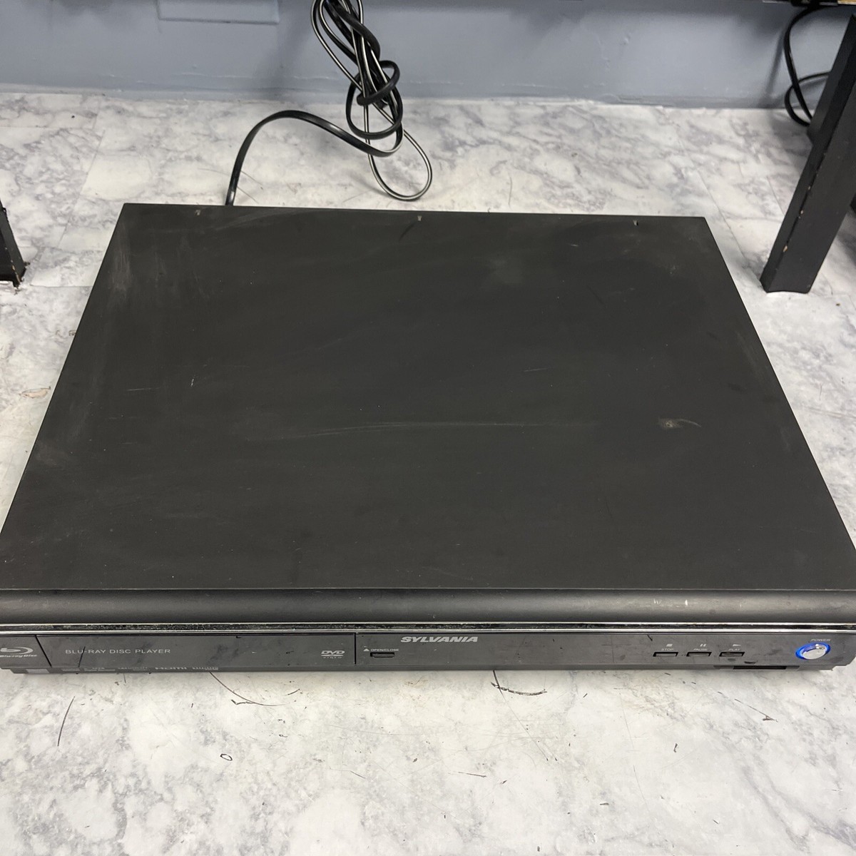 SYLVANIA Blu-Ray DVD Player W/Cable. No Remote. Dolby DTS