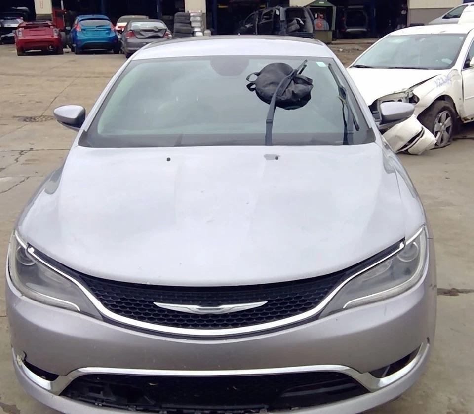 Chrysler 200 2015 control de temperatura con controles automáticos | doble zona Foto 2 de 4
