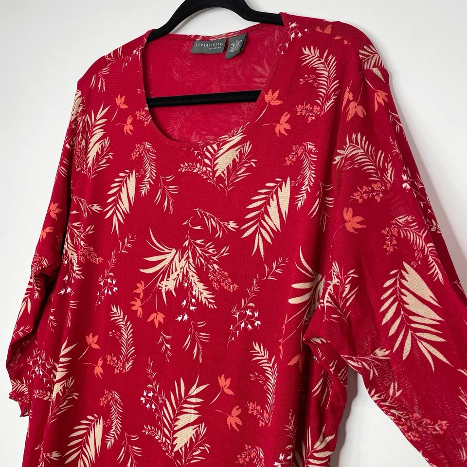 Top de malla de relatividad Y2K para mujer 3X rojo estampado floral hojas lechuga con volantes Foto 4 de 4