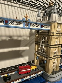 LEGO Creator Expert: Tower Bridge (10214) Preown No Box Or Manual