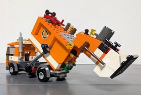 LEGO 7991 City Garbage Truck Recycling Minifig Building Set