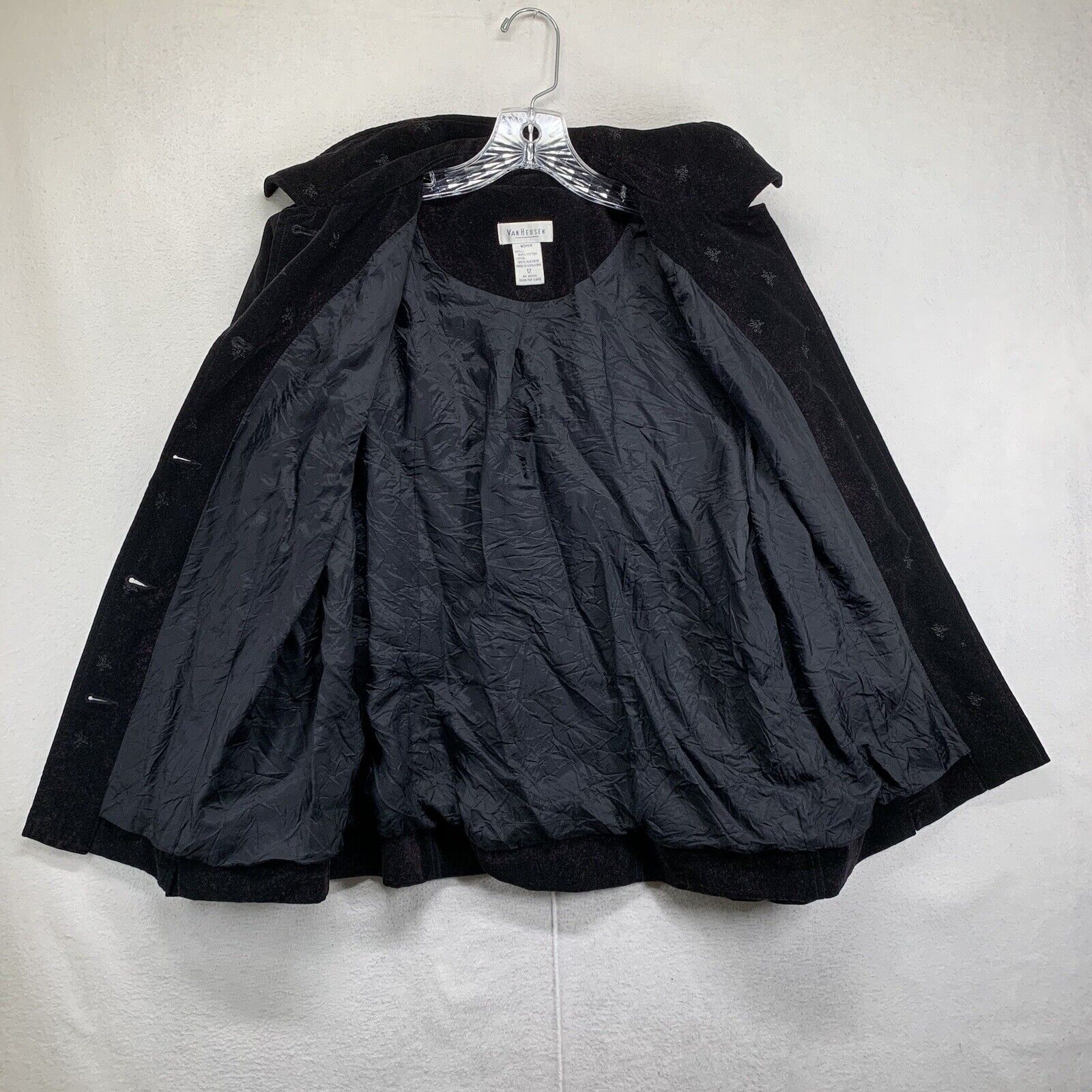 Women’s Black Velvet Jacket Size 12 Van Heusen Li… - image 15