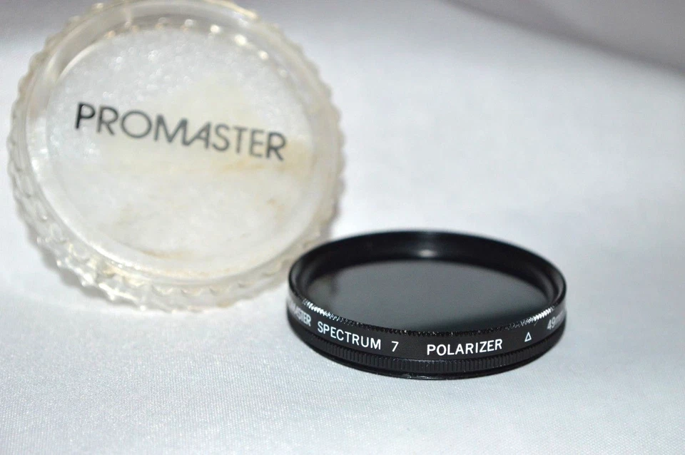 Promaster Spectrum 7 49 mm Polarizer Filter with Case Made in Japan (T-177) - Image 2 of 4
