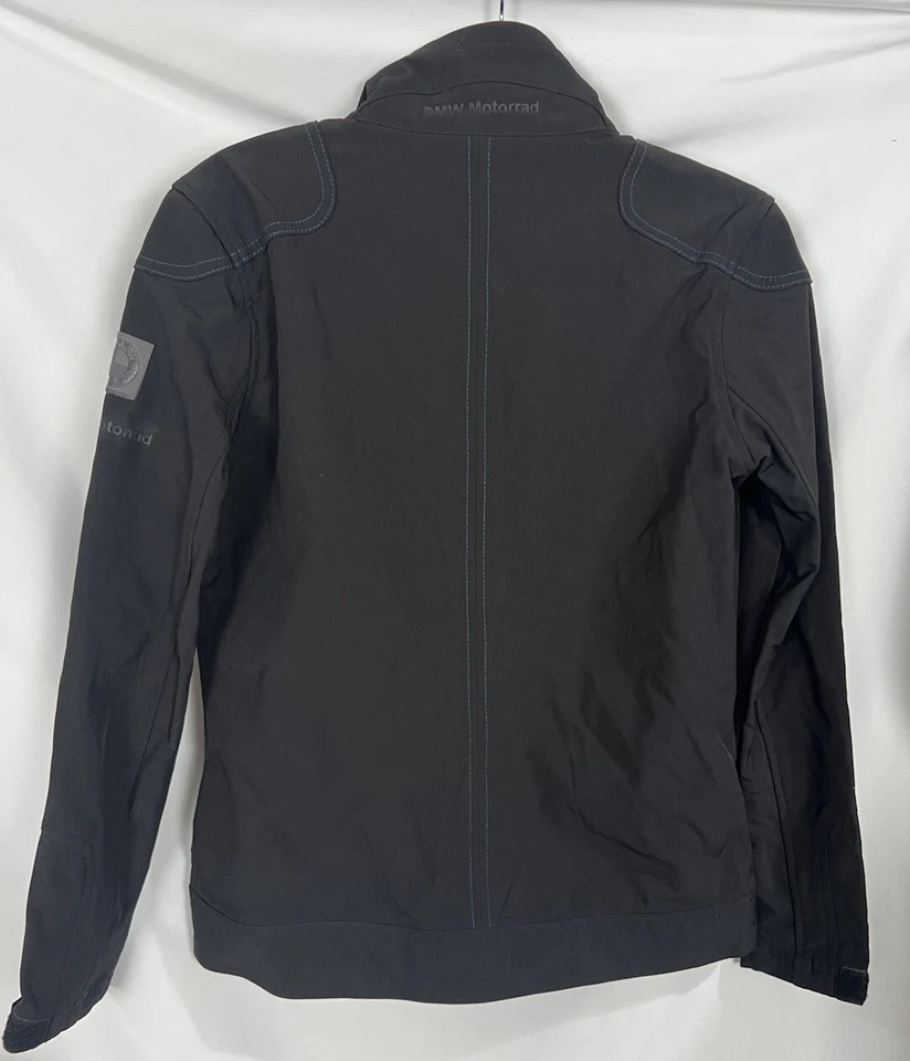 Jaqueta feminina BMW Motorrad tamanho XS zíper frontal preta macia - Imagem 2 de 4